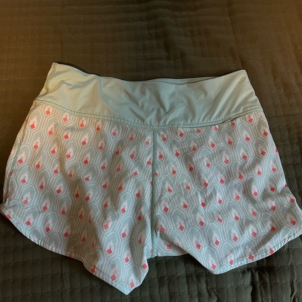 Carve Designs Light Green Geometric Shorts - Picture 3 of 3